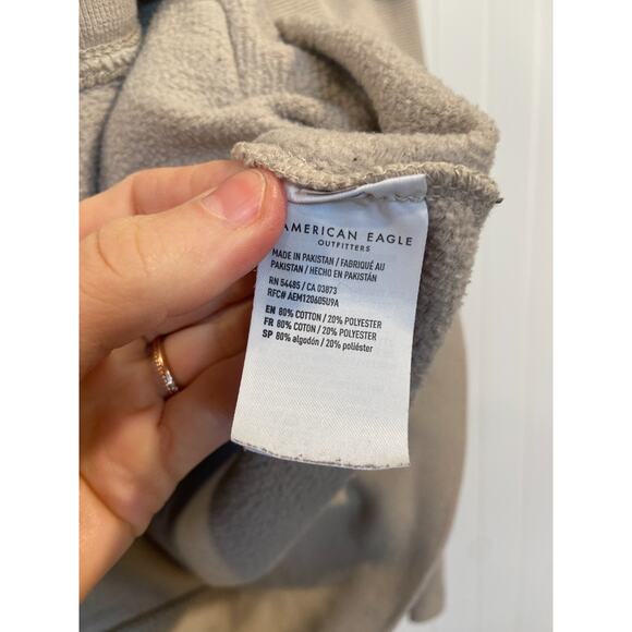 American Eagle Hoodie Men's Large Super Soft Beige Graphic Pullover Fleece - Picture 2 of 4